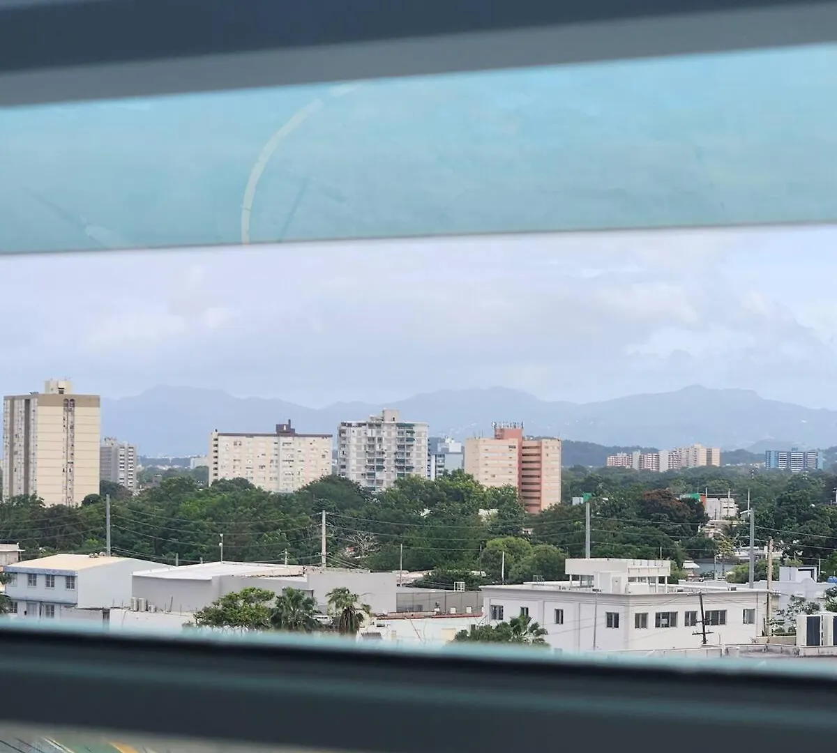 Cozy Nest In San Juan Center Διαμέρισμα